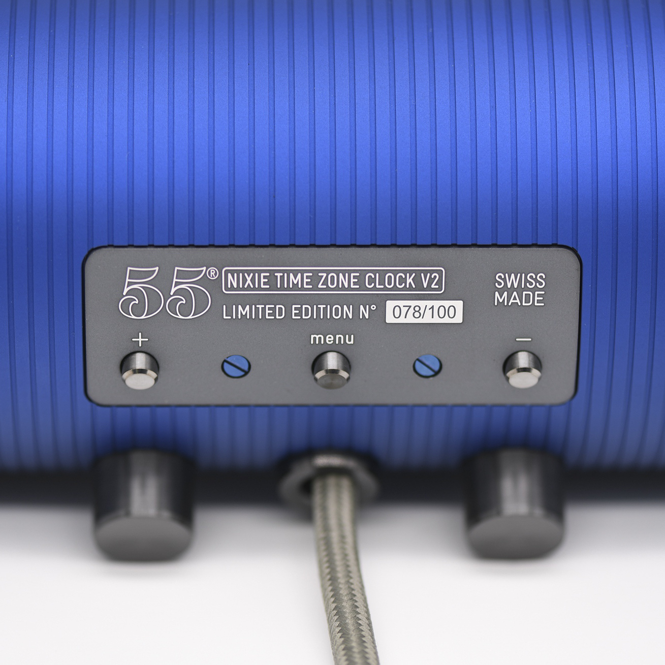 Adatte-Design-Nixie-Time-Zone-Blue03